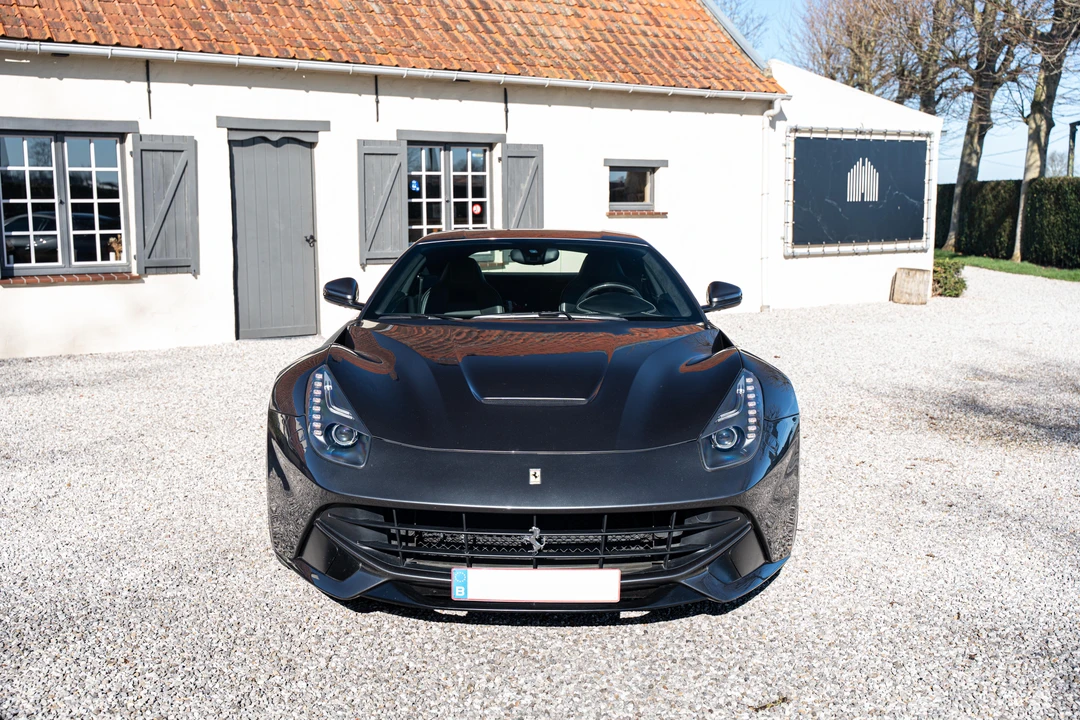 2013 Ferrari F12berlinetta - Image 2 of 31
