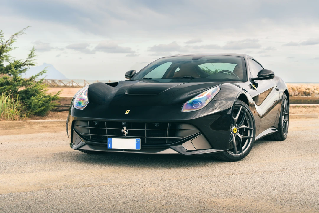 2012 Ferrari F12berlinetta - Image 12 of 31