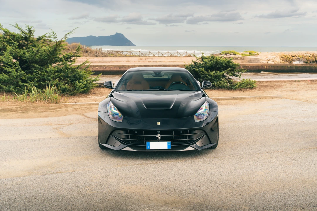 2012 Ferrari F12berlinetta - Image 10 of 31