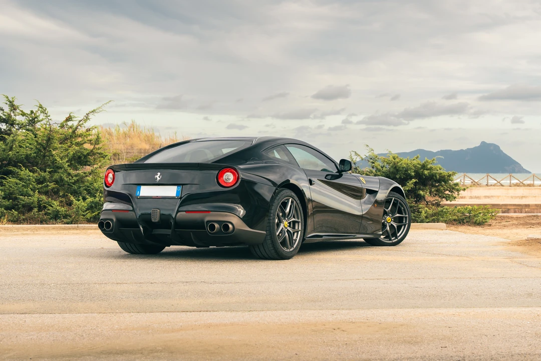 2012 Ferrari F12berlinetta - Image 5 of 31