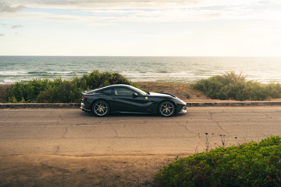 2012 Ferrari F12berlinetta - Image 17 of 31