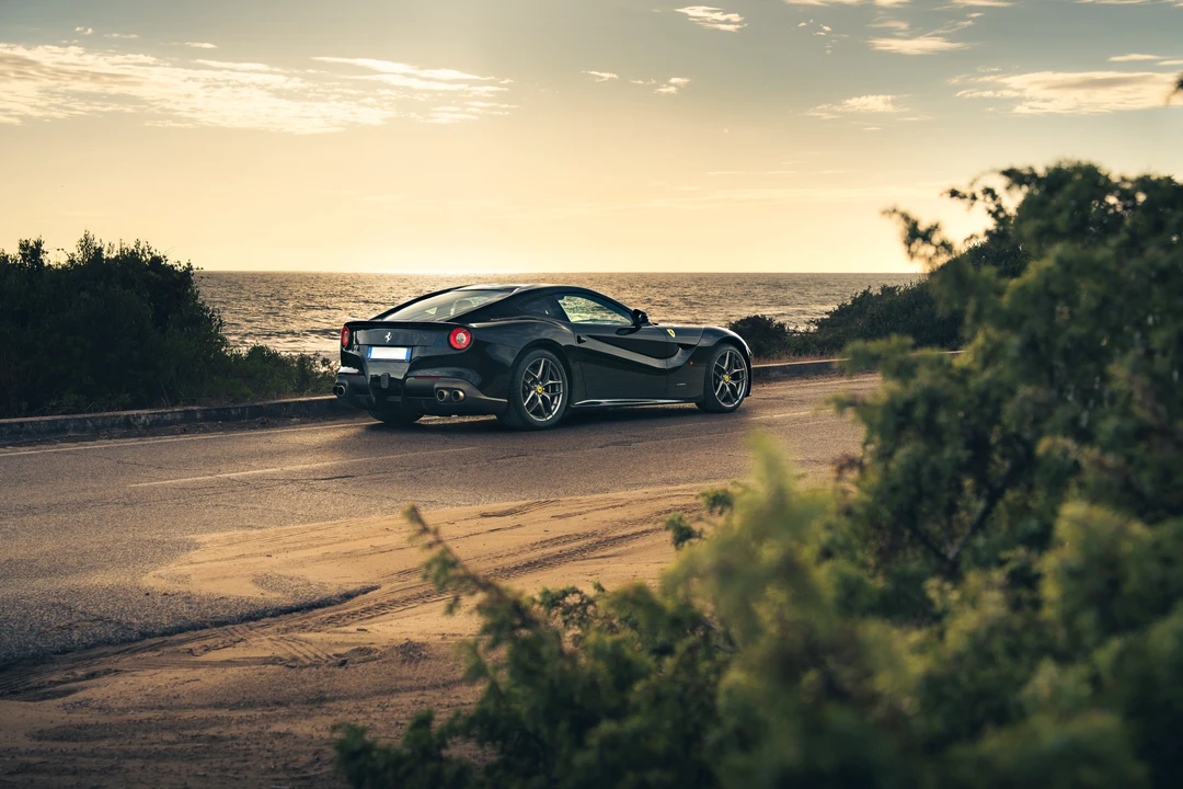 2012 Ferrari F12berlinetta - Image 19 of 31