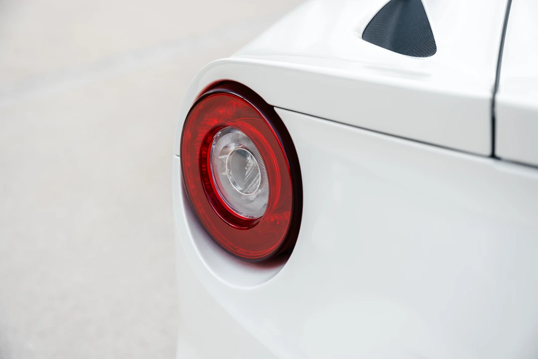 2013 Ferrari F12berlinetta - Image 25 of 31