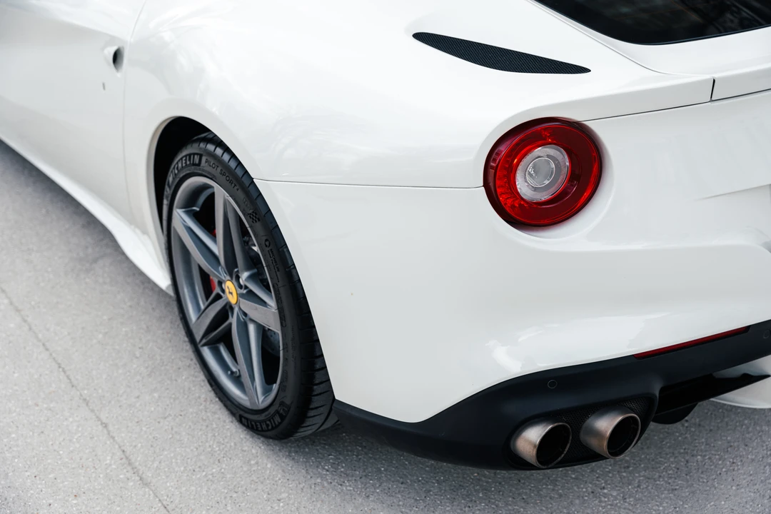 2013 Ferrari F12berlinetta - Image 26 of 31