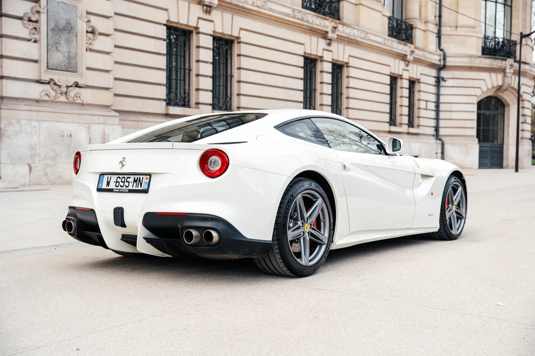 2013 Ferrari F12berlinetta - Image 6 of 31