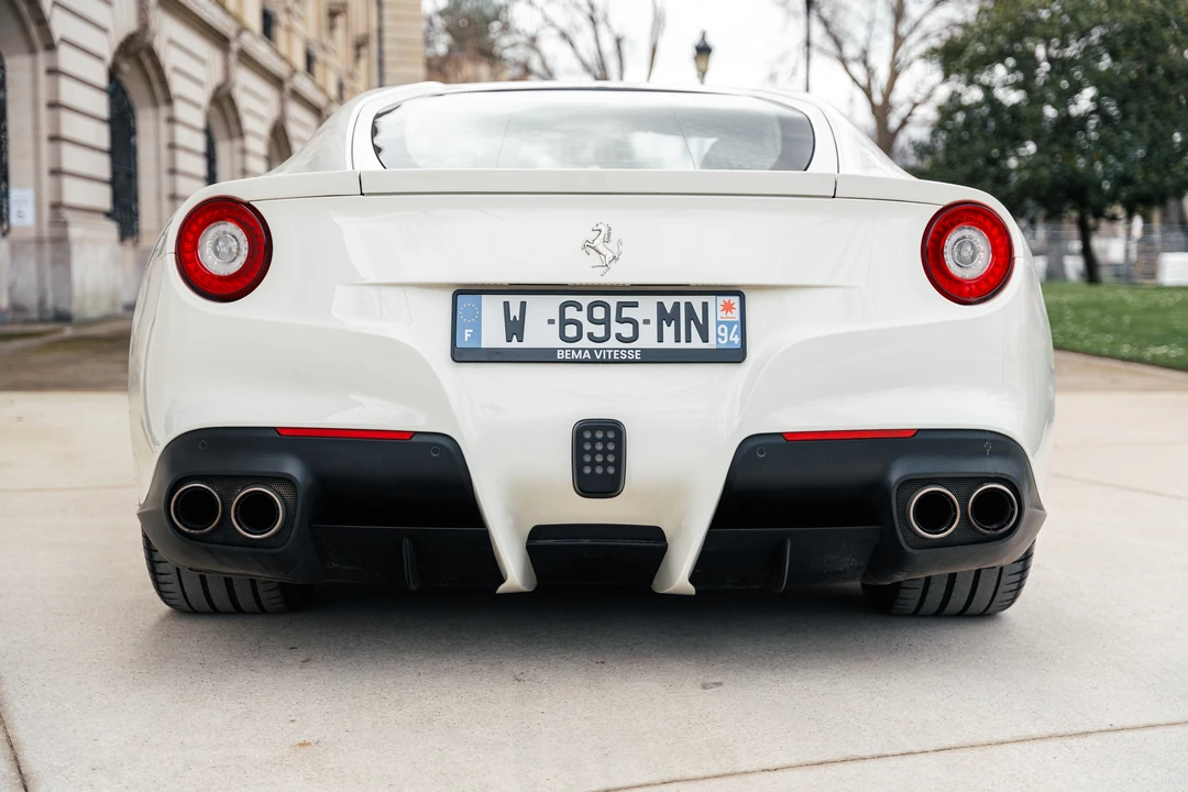 2013 Ferrari F12berlinetta - Image 5 of 31