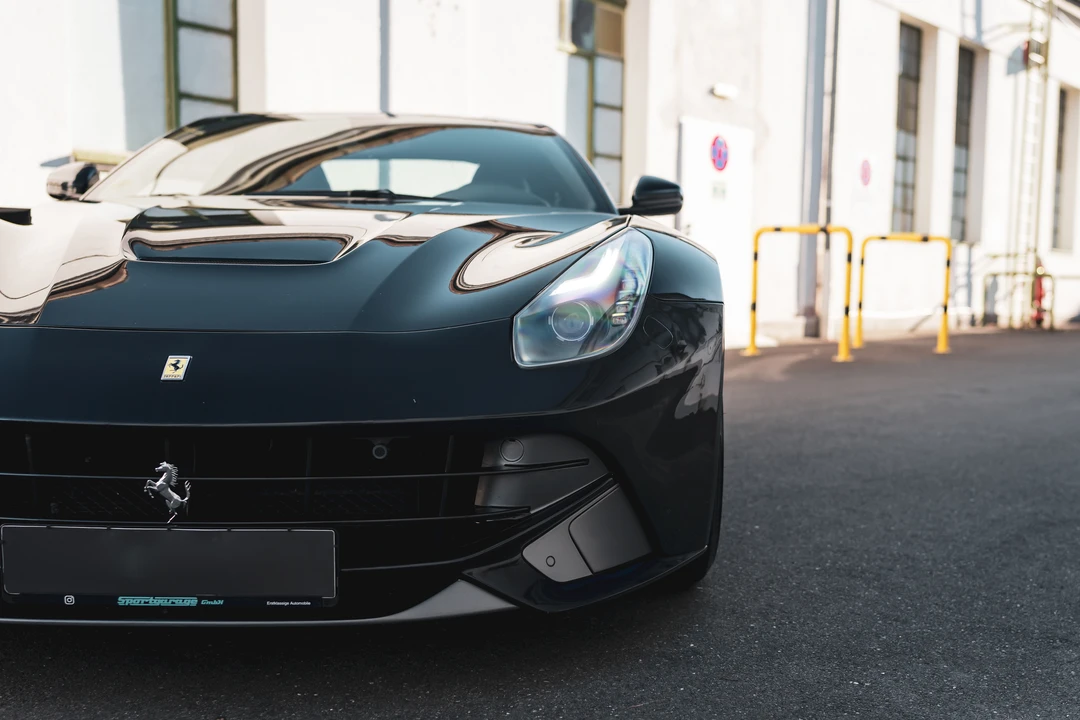 2013 Ferrari F12berlinetta - Image 16 of 31
