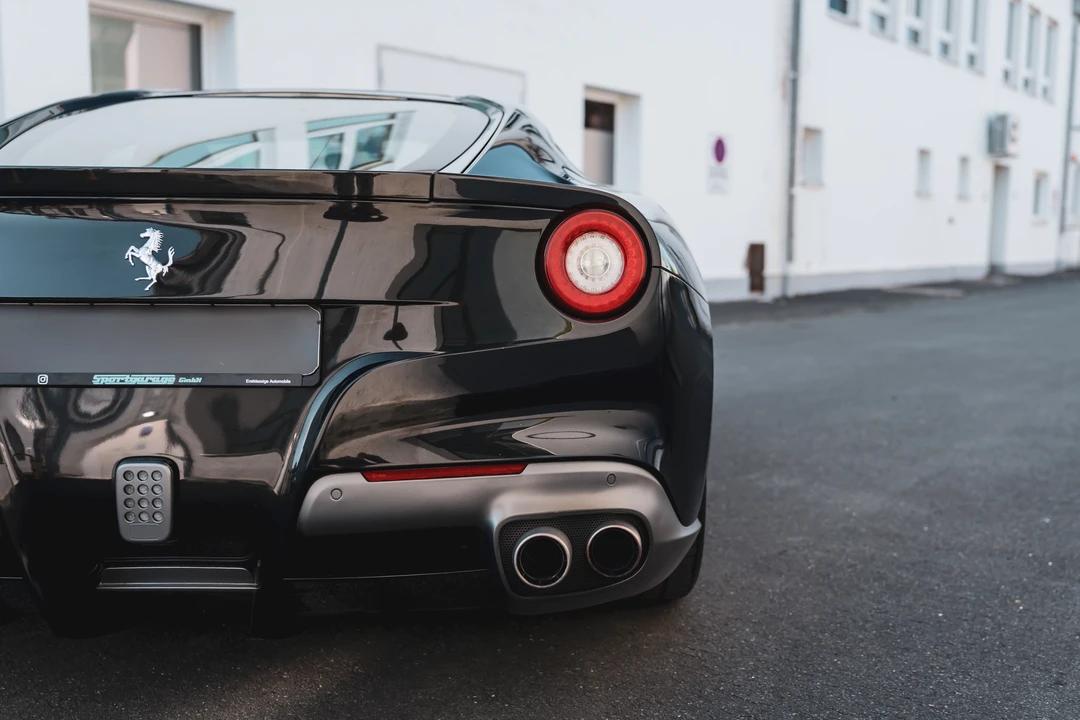 2013 Ferrari F12berlinetta - Image 29 of 31