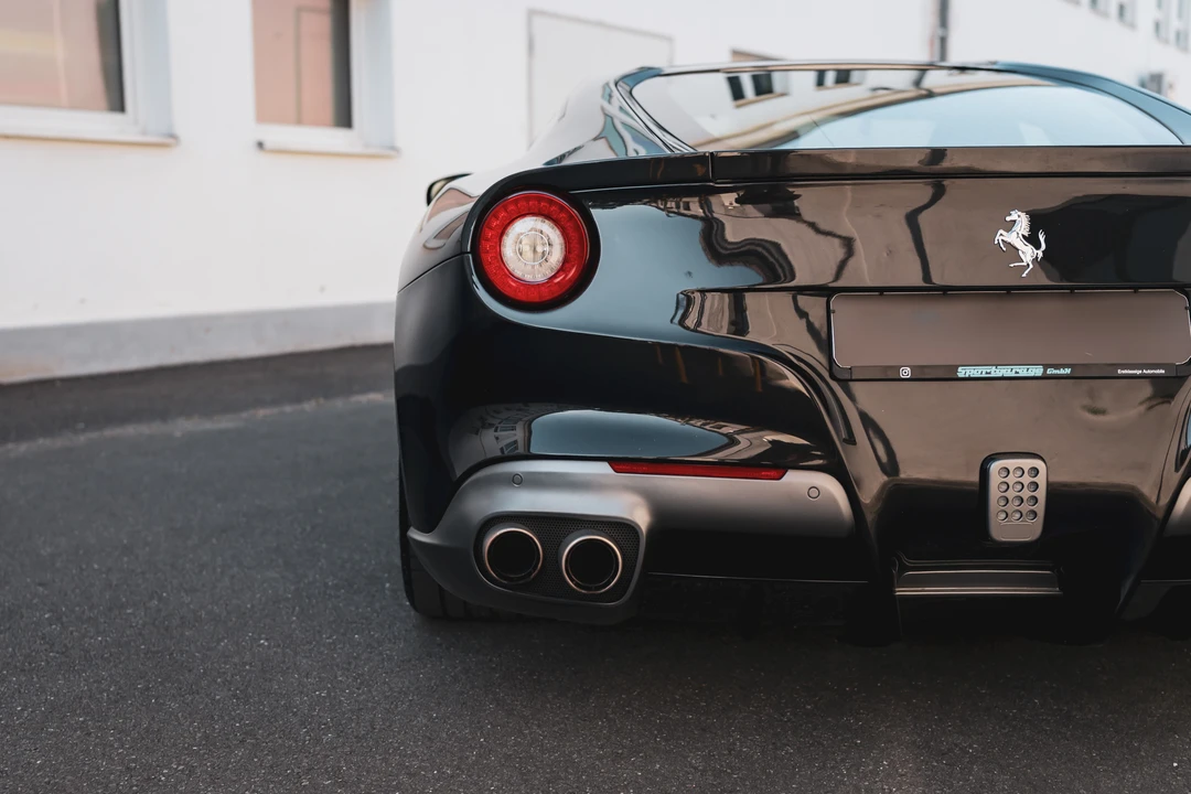 2013 Ferrari F12berlinetta - Image 30 of 31