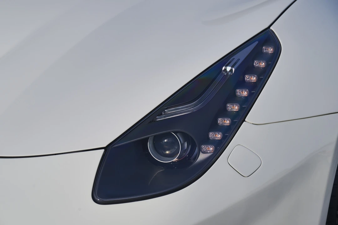 2013 Ferrari F12berlinetta - Image 13 of 31