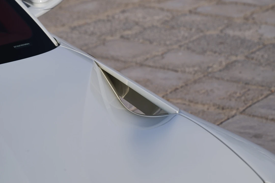 2013 Ferrari F12berlinetta - Image 27 of 31
