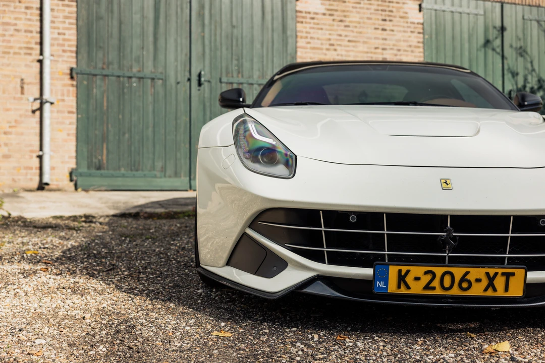2013 Ferrari F12berlinetta - Image 9 of 31