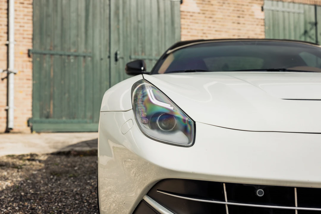 2013 Ferrari F12berlinetta - Image 15 of 31