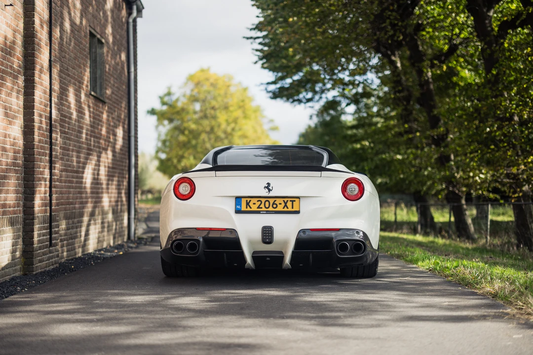 2013 Ferrari F12berlinetta - Image 13 of 31