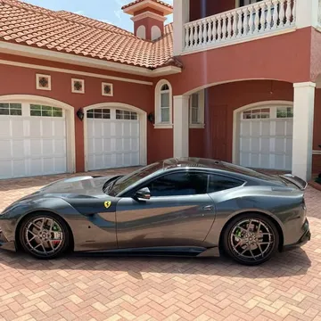 2013 Ferrari F12