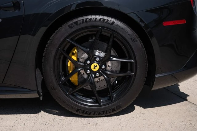 2013 Ferrari F12berlinetta - Image 19 of 31