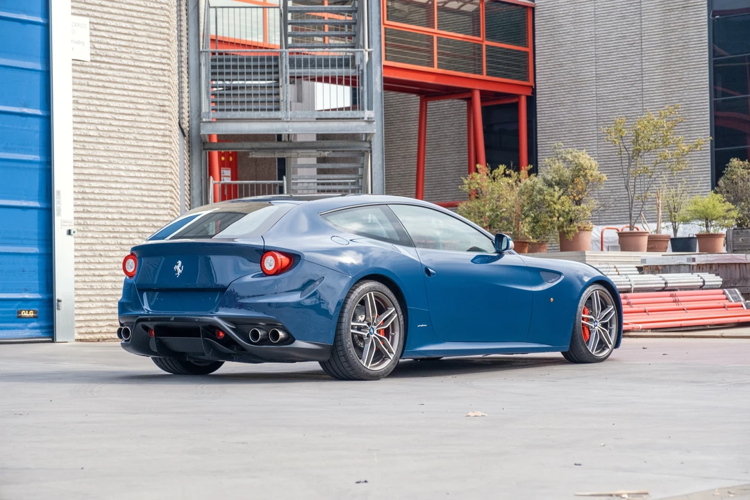2013 Ferrari FF - Image 7 of 31
