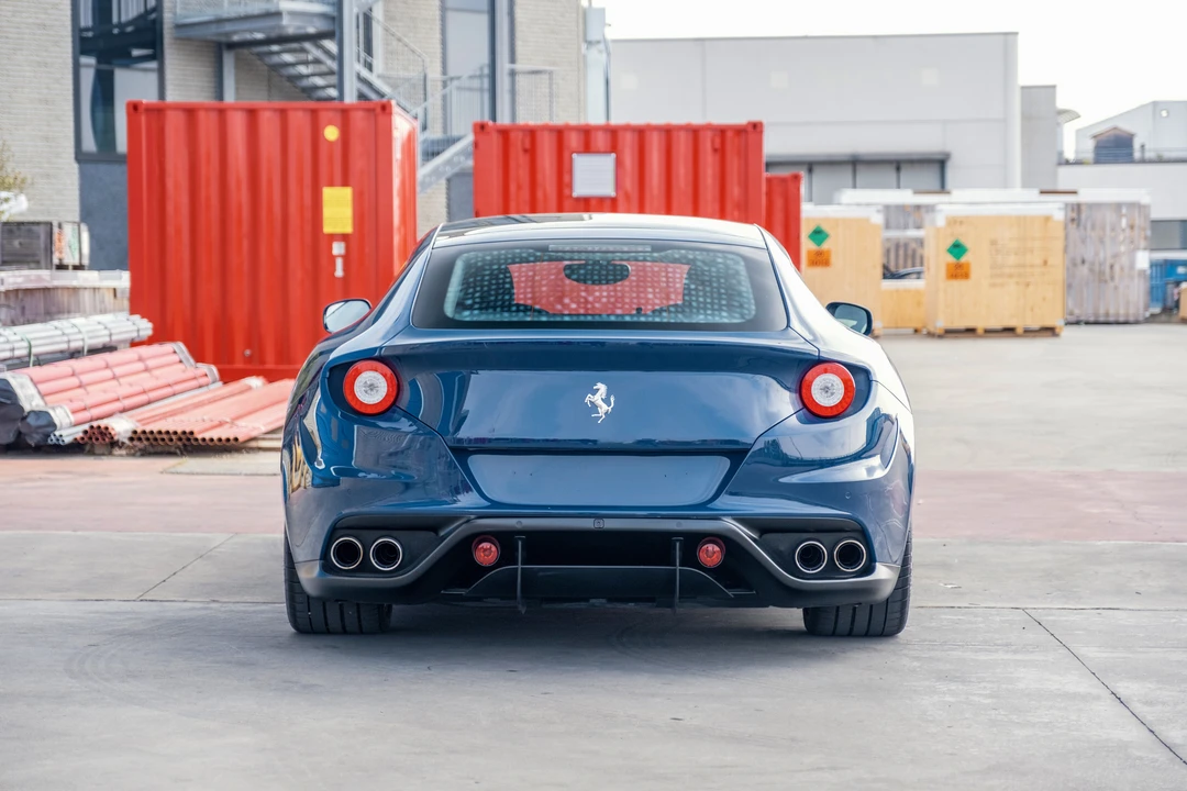 2013 Ferrari FF - Image 12 of 31