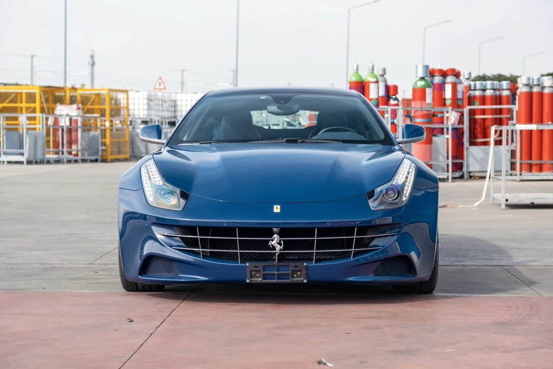 2013 Ferrari FF - Image 2 of 31