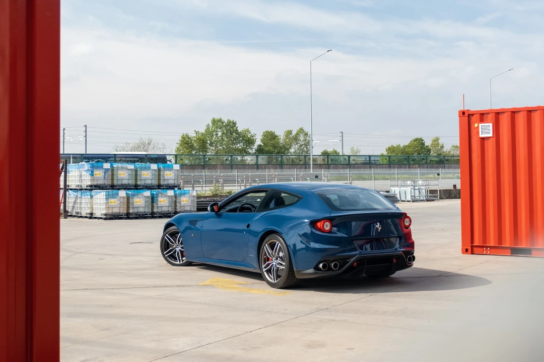 2013 Ferrari FF - Image 11 of 31
