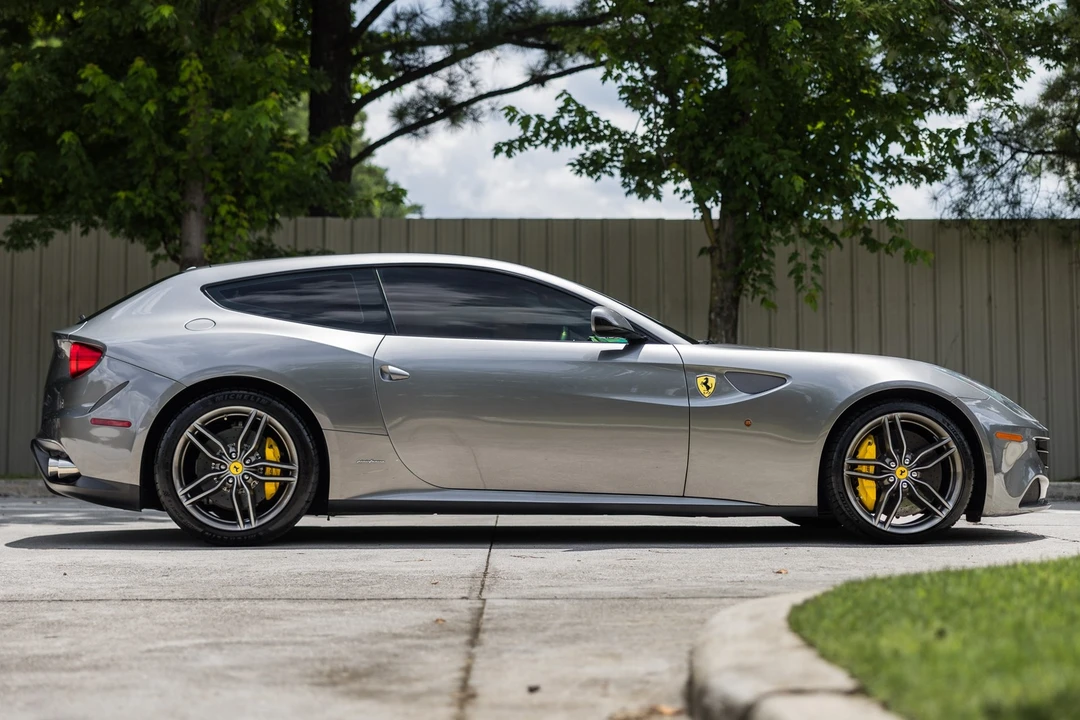 2013 Ferrari FF - Image 5 of 12