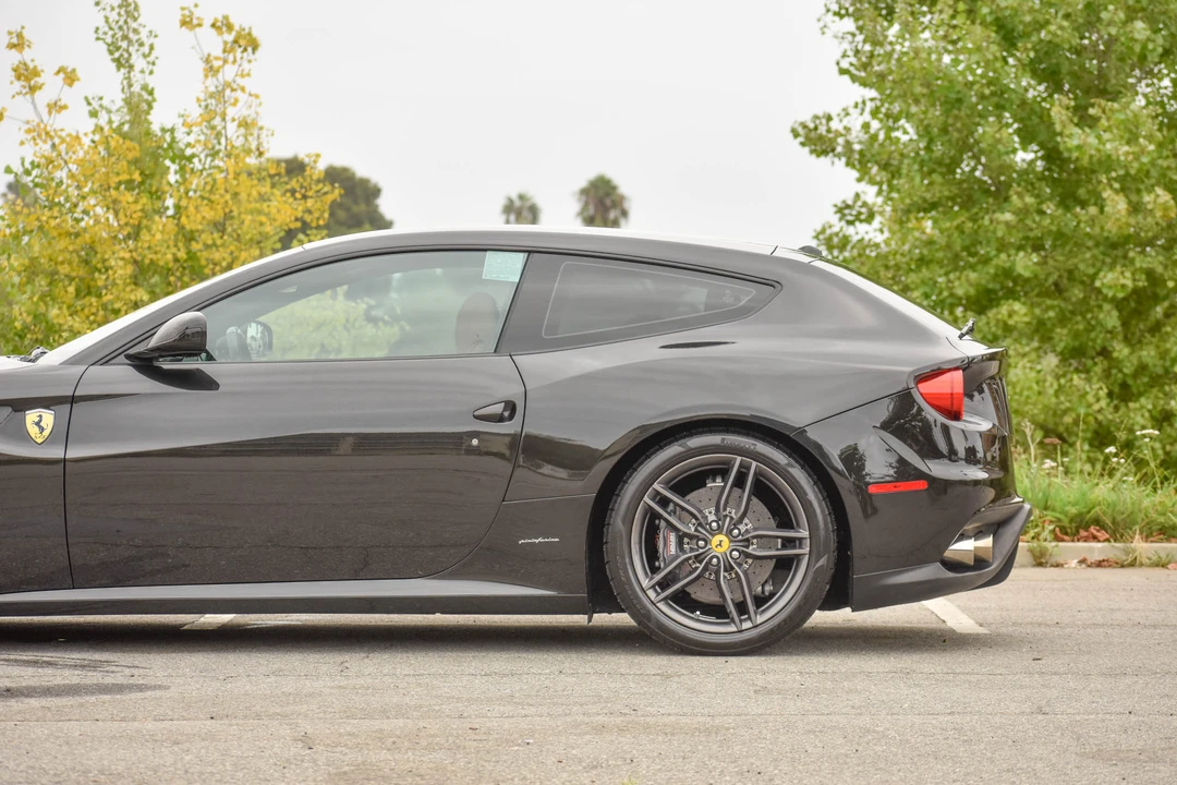 2013 Ferrari FF - Image 19 of 31