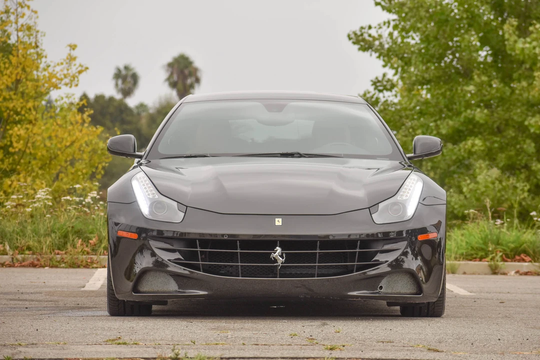 2013 Ferrari FF - Image 15 of 31