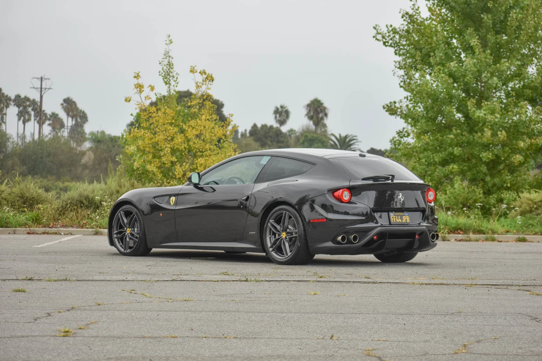 2013 Ferrari FF - Image 9 of 31