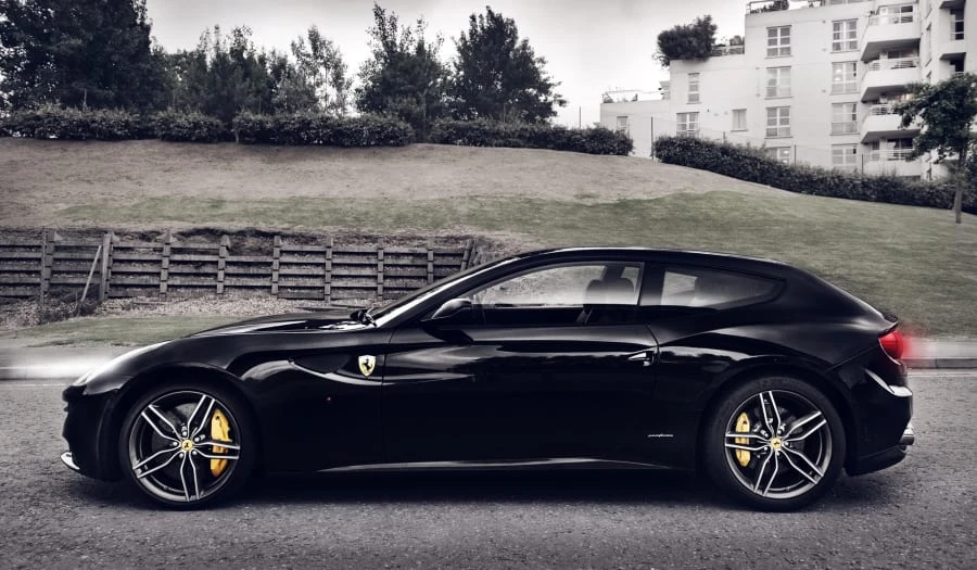 2013 Ferrari FF - Image 4 of 4