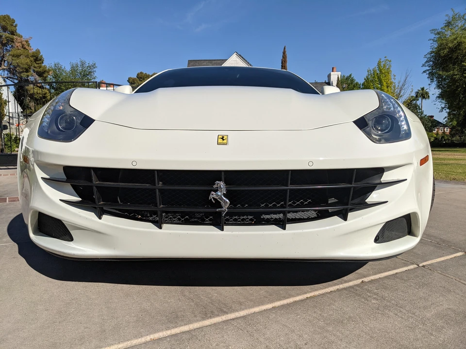 2013 Ferrari FF - Image 2 of 30