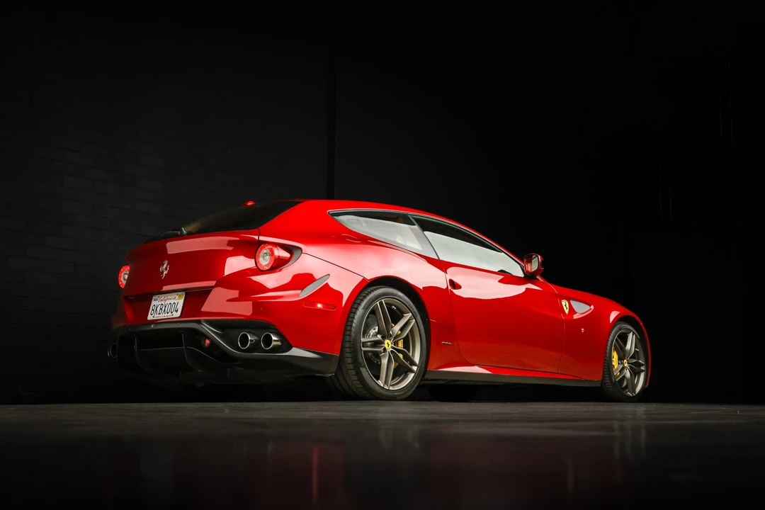 2013 Ferrari FF - Image 17 of 31