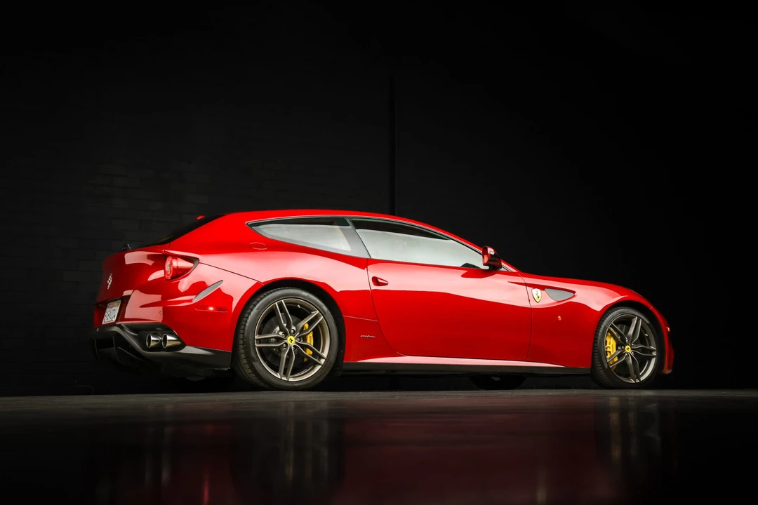 2013 Ferrari FF - Image 16 of 31