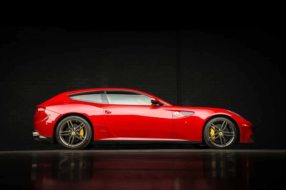 2013 Ferrari FF - Image 13 of 31