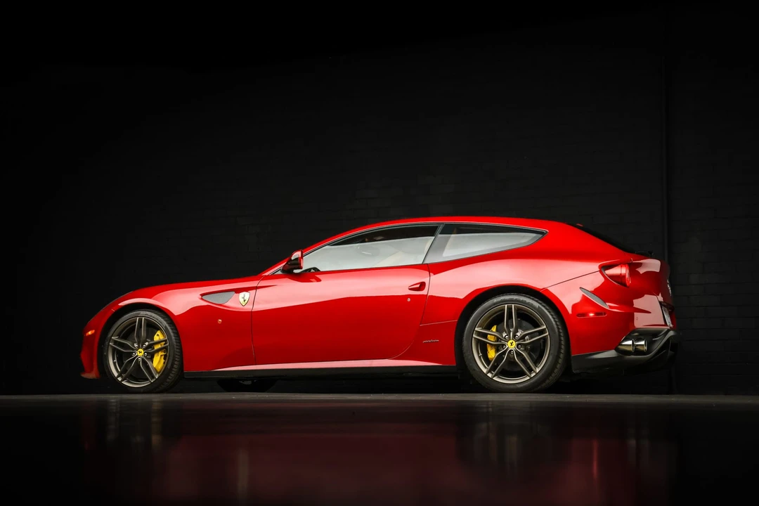 2013 Ferrari FF - Image 25 of 31