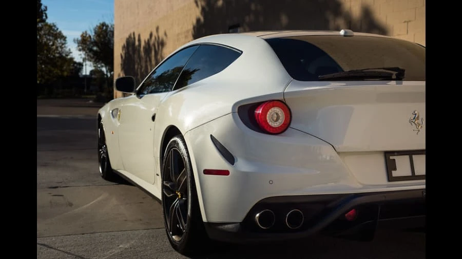 2013 Ferrari FF - Image 10 of 11