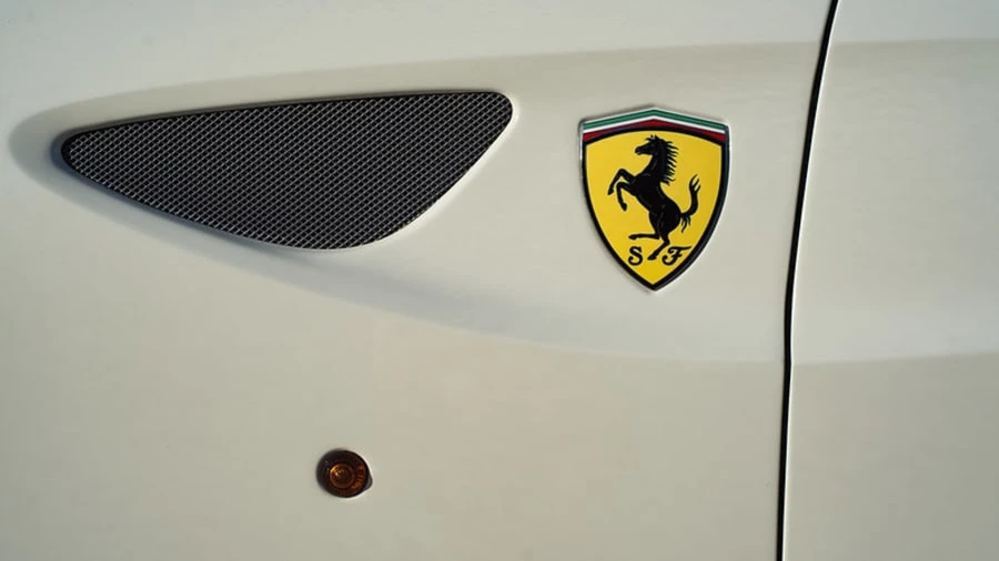 2013 Ferrari FF - Image 8 of 11