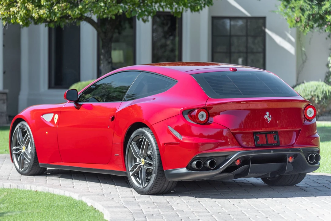 2013 Ferrari FF - Image 7 of 31