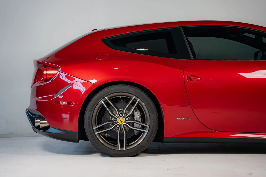 2013 Ferrari FF - Image 22 of 31