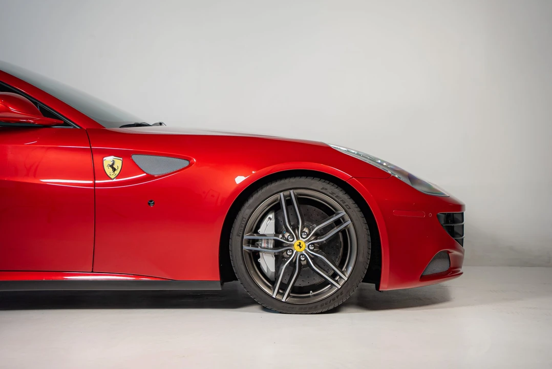 2013 Ferrari FF - Image 23 of 31