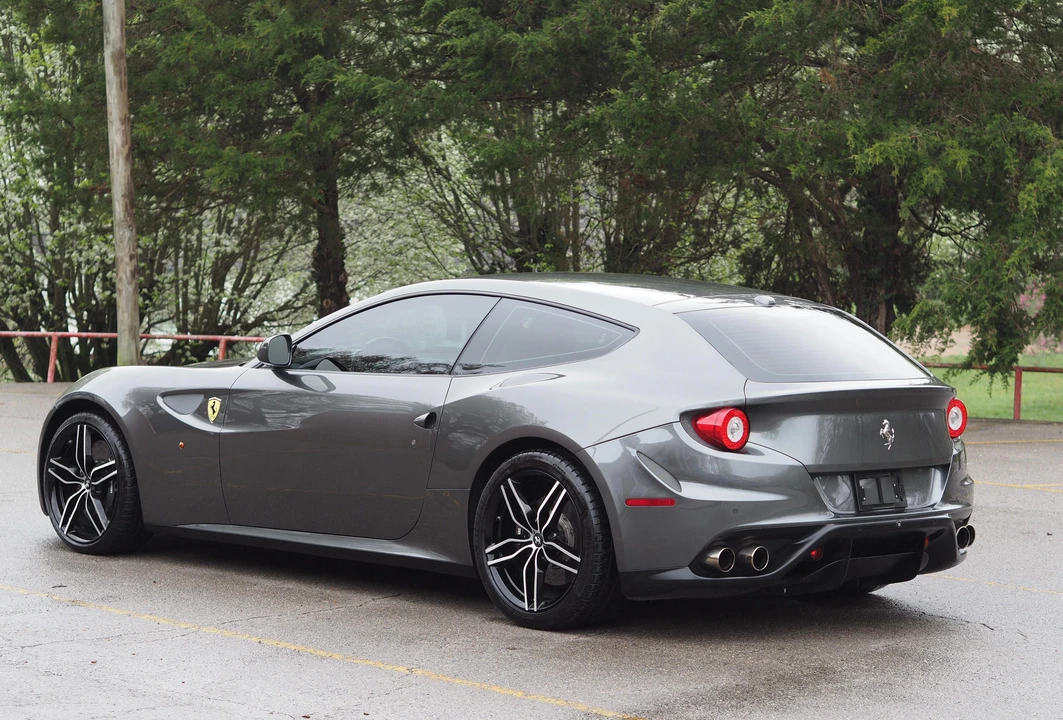 2013 Ferrari FF - Image 19 of 31