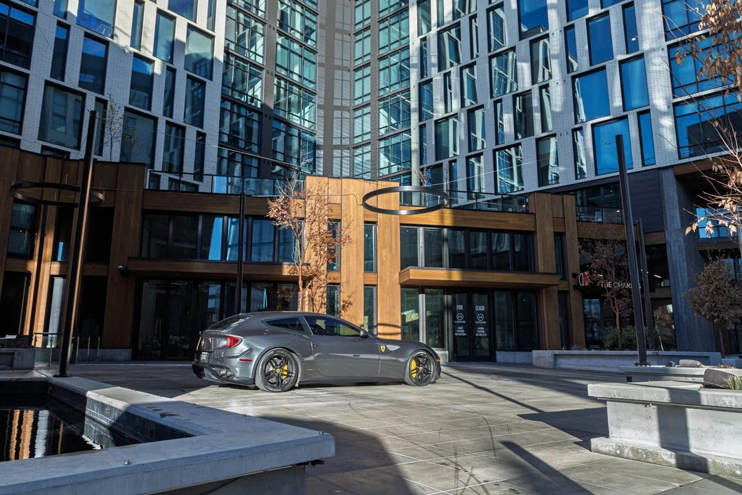2013 Ferrari FF - Image 12 of 31