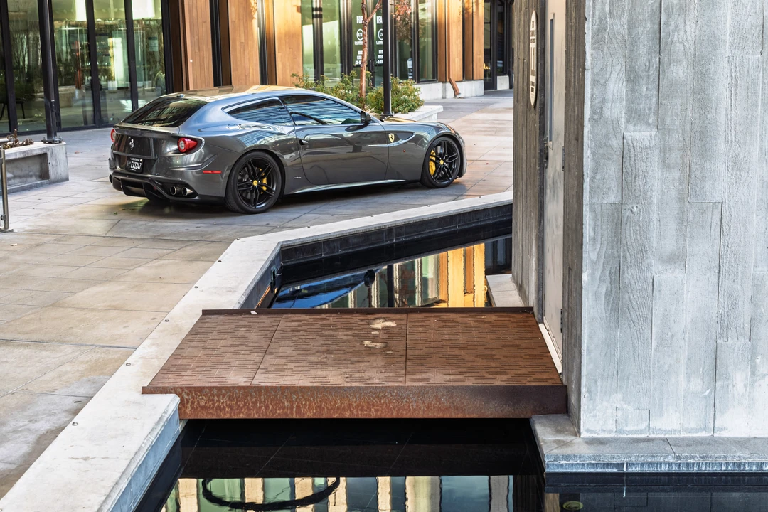 2013 Ferrari FF - Image 19 of 31