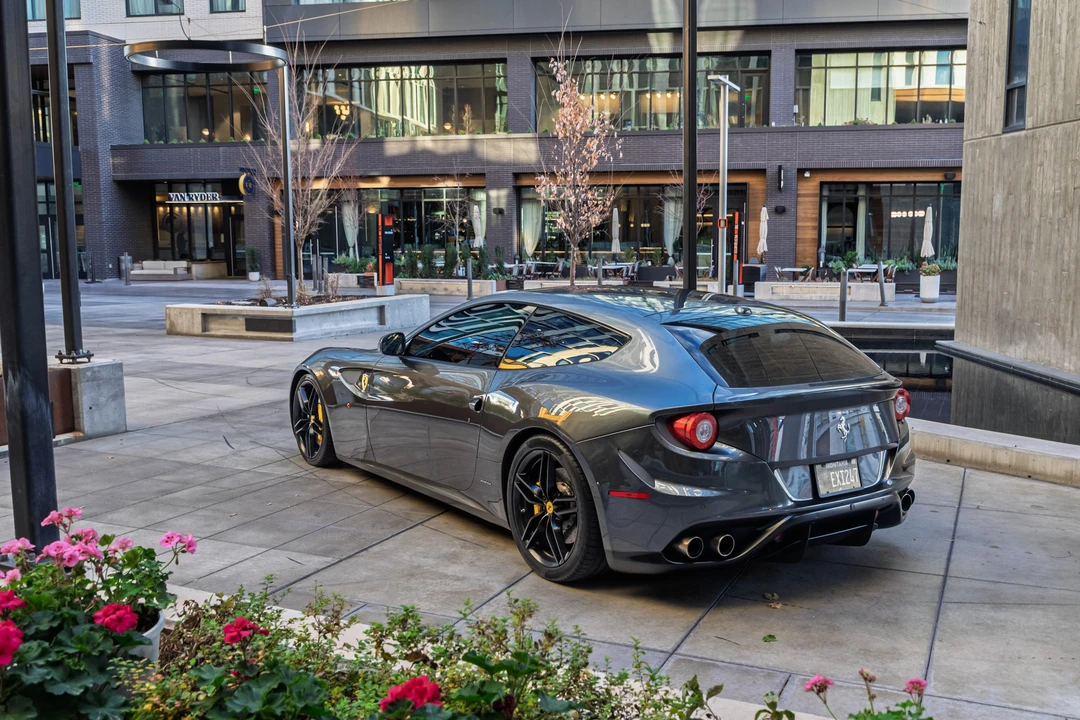 2013 Ferrari FF - Image 27 of 31
