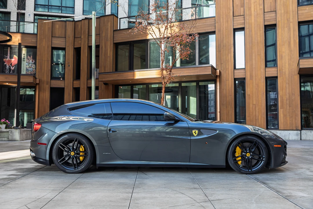 2013 Ferrari FF - Image 11 of 31