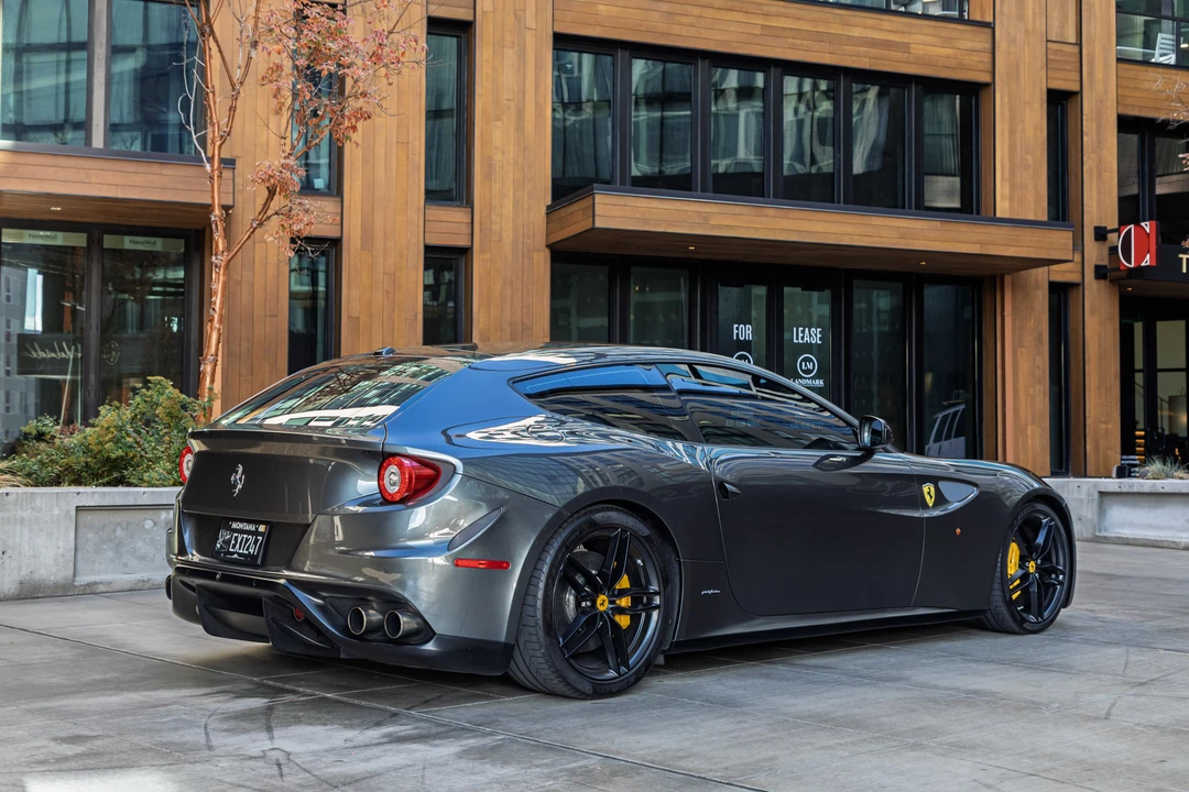 2013 Ferrari FF - Image 15 of 31