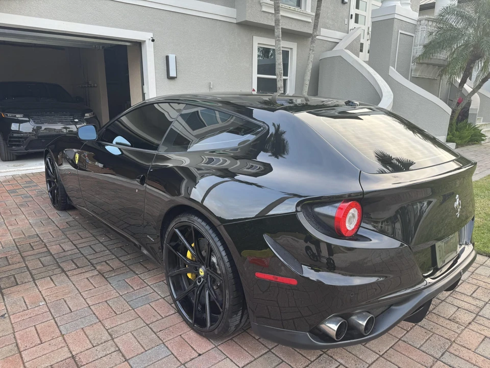2013 Ferrari FF - Image 30 of 31