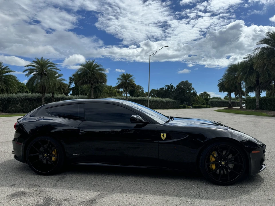 2013 Ferrari FF - Image 8 of 31