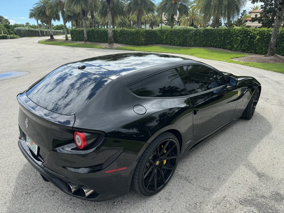 2013 Ferrari FF - Image 10 of 31