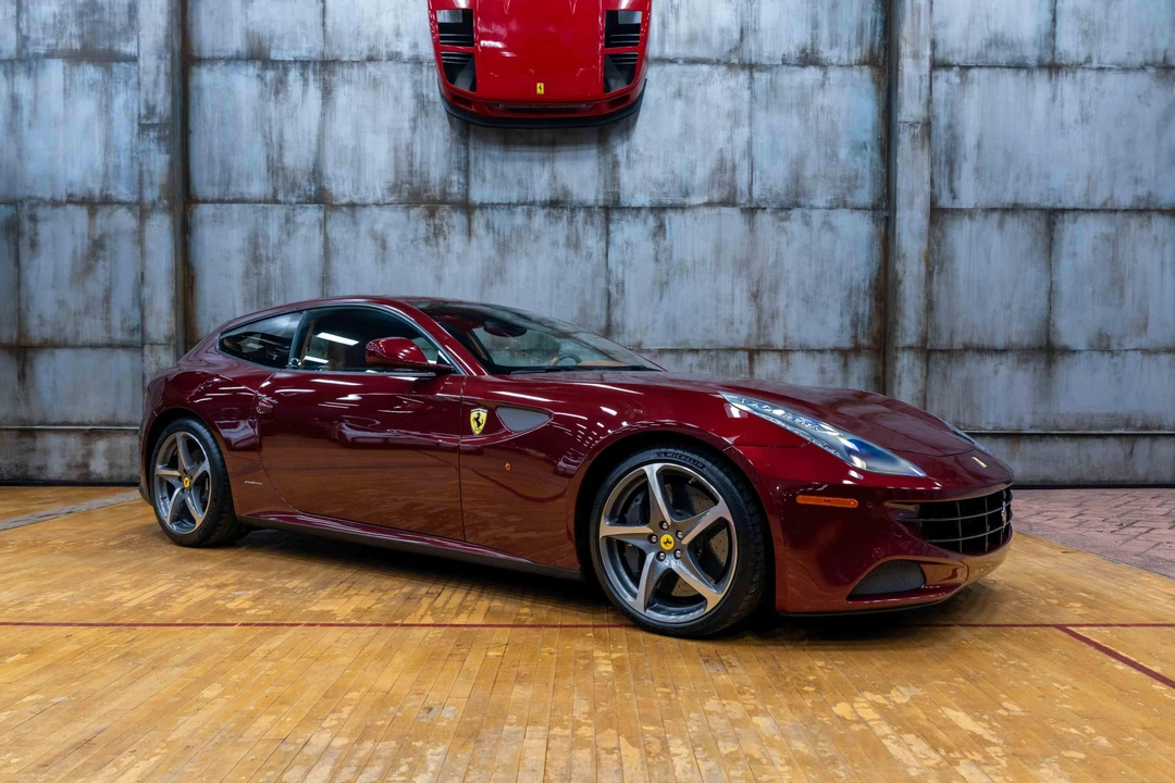 2013 Ferrari FF - Image 8 of 31