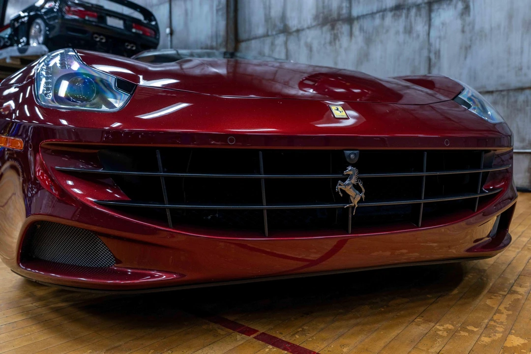2013 Ferrari FF - Image 25 of 31